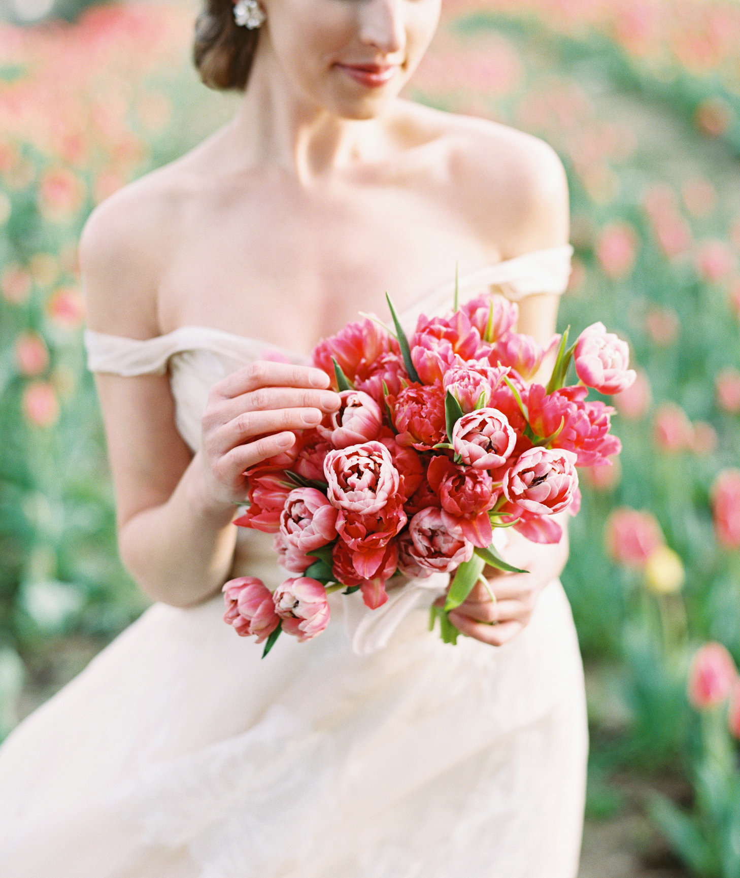 HOME WinstonSalem Florist Weddings & Special Event Florist Green Bee