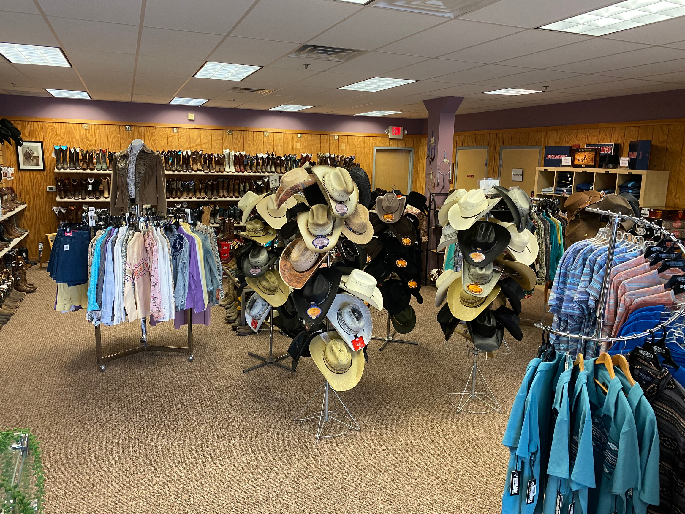 ABOUT Double J Western Store