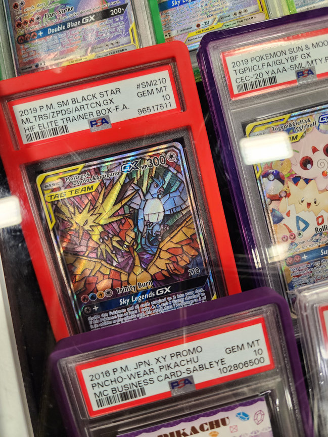 pokemon split cards Pokemon XY BREAKthrough Ho-Oh Lugia BREAK Evolution Box 5 Booster Packs, 4  Promo Cards Oversize Card Pokemon USA