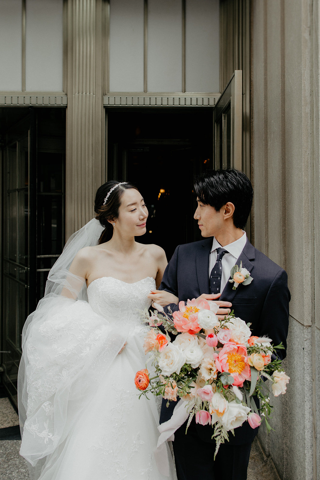 HOME WinstonSalem Florist Weddings & Special Event Florist Green Bee