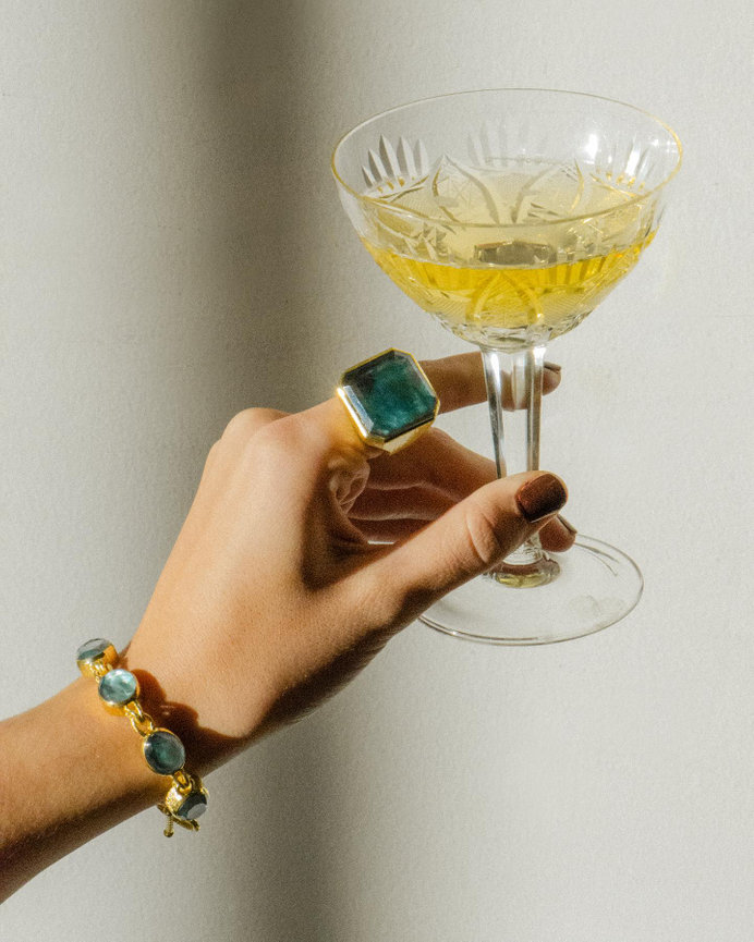 jewelry, accessories